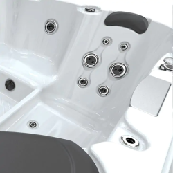 Гидромассажный спа-бассейн Lovia Spa L506